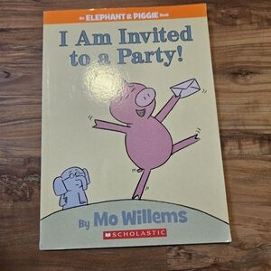 Scholastic Pink and Blue Elephant & Piggie Party Invitation Book